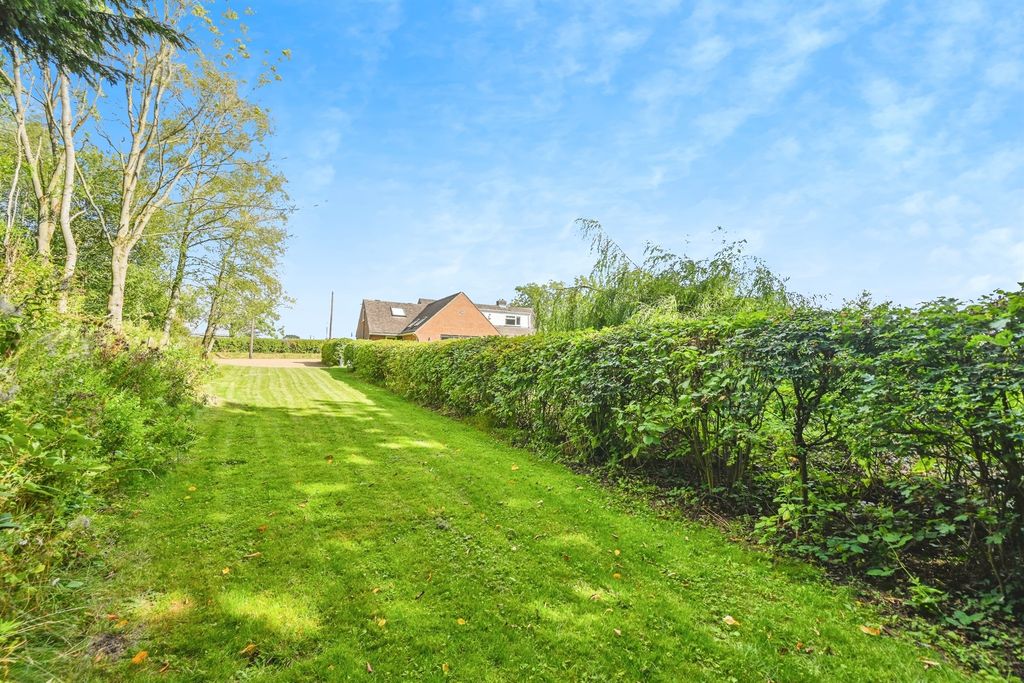 Additional image 25 of 4 bed detached house for saleStation Road, Mickleover, Derby DE3