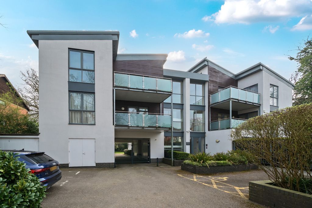 Property photo 1 of 18 1434021-21-69c13B...