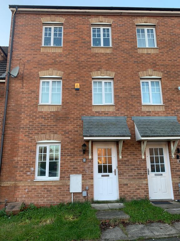 Property photo 3 of 37 Whatsapp Image 2025-11-25 At 3.14.17 Pm