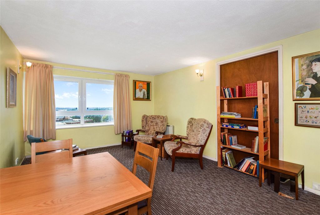 Property photo 3 of 16 Picture No. 07