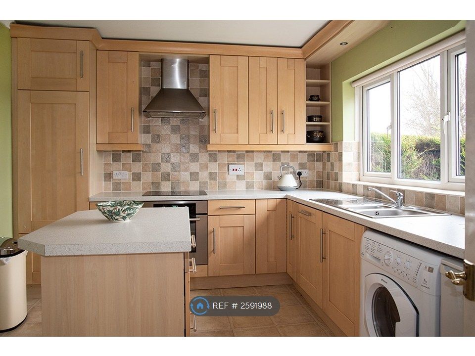 Property photo 3 of 7