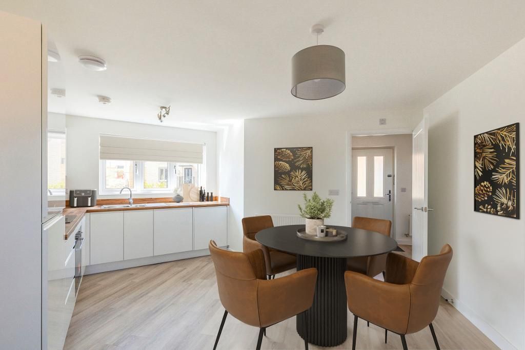 Property photo 2 of 11 Kitchen / Diner