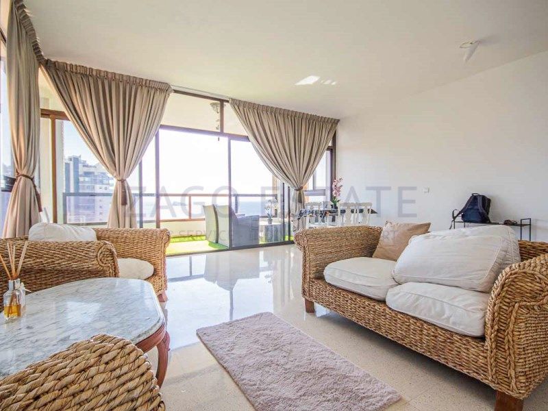 Property photo 2 of 29