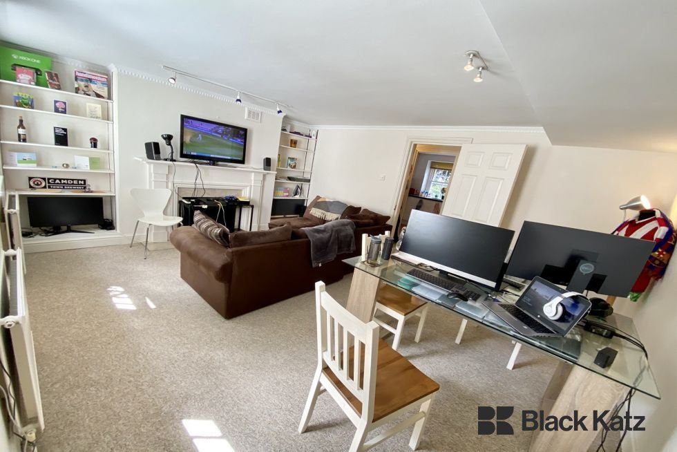 Property photo 3 of 9