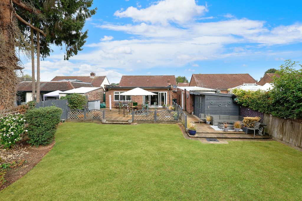 Property photo 1 of 12 Picture No. 13