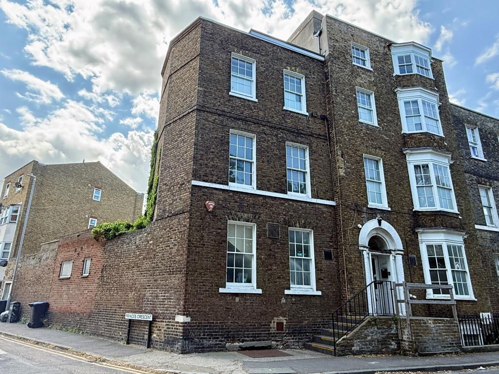 Property photo 1 of 10 Period End Of Terrace Building