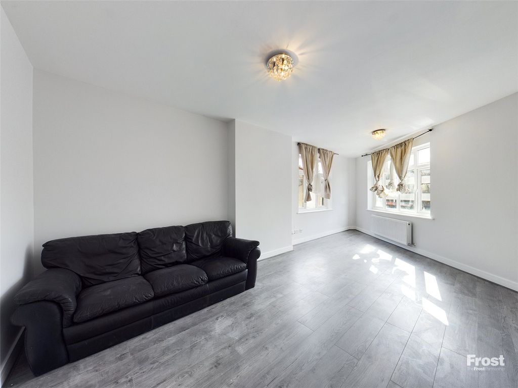 Property photo 2 of 6 Picture No. 02
