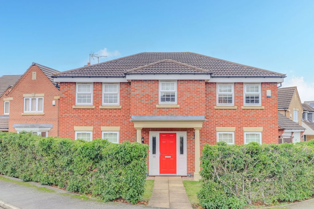 Property photo 1 of 24