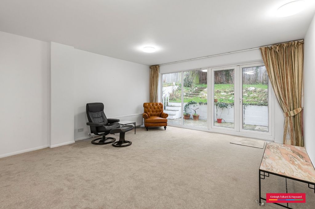 Property photo 3 of 12 Picture No. 41