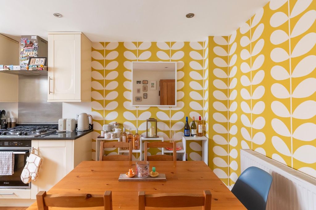 Property photo 3 of 31 0W3Pwh - Kitchen Diner E.Jpg