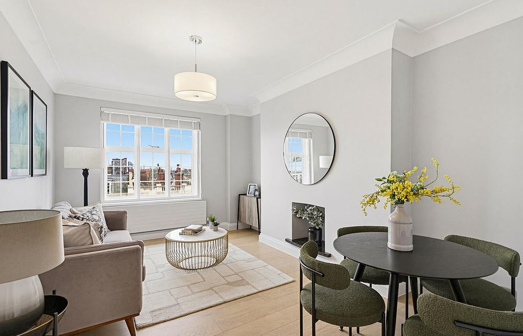 Property photo 1 of 8 Image