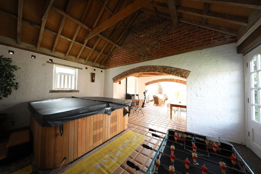 Additional image 14 of 6 bed detached house to rentGreens Lane, Burton Pidsea, Hull HU12