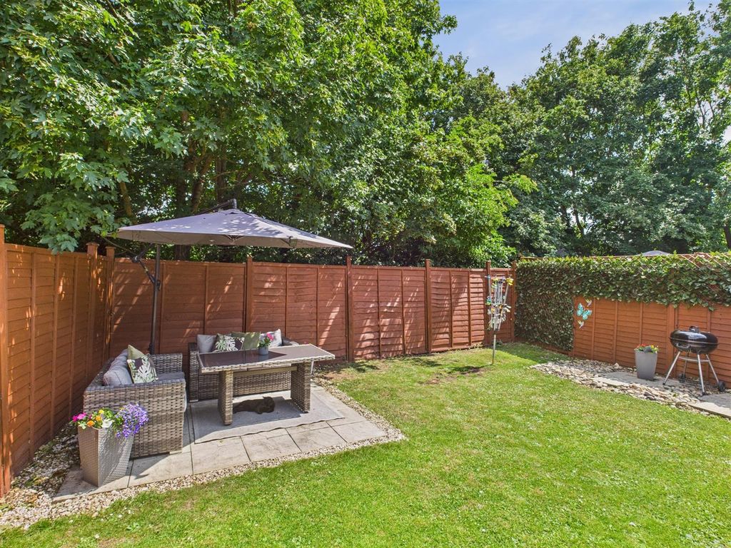 Property photo 3 of 16