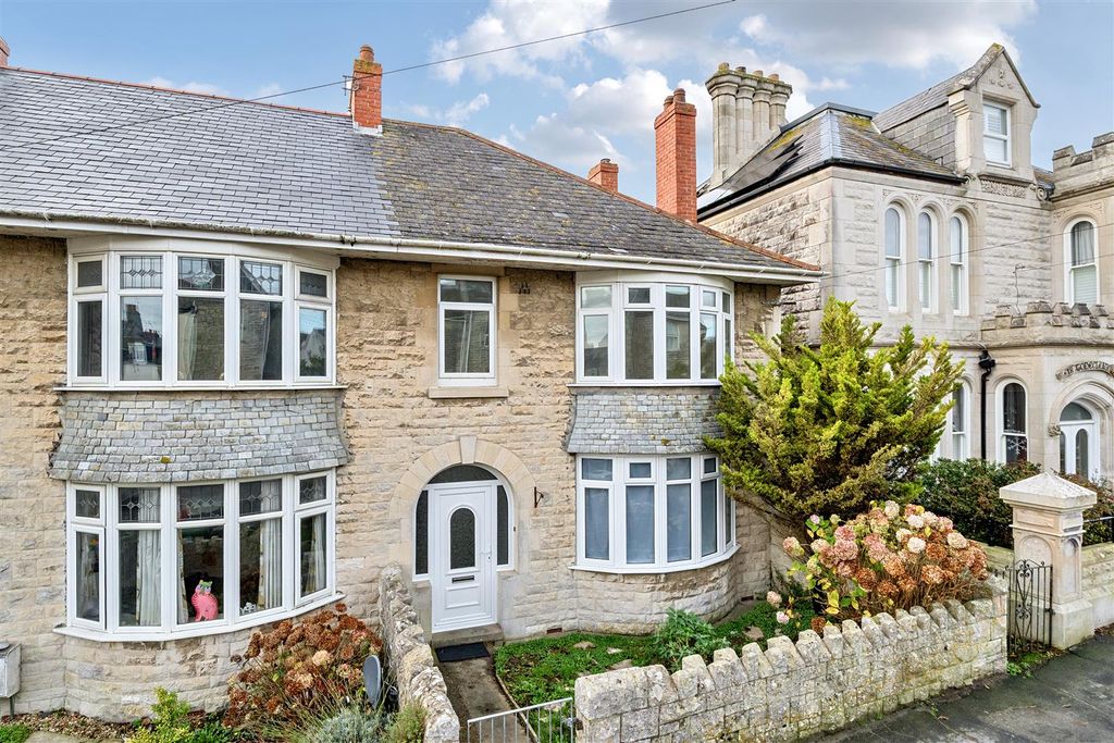 Property photo 1 of 17 1-6941Bcb9Ec4B9-1388607-3-69415A3725005-1.Jpg