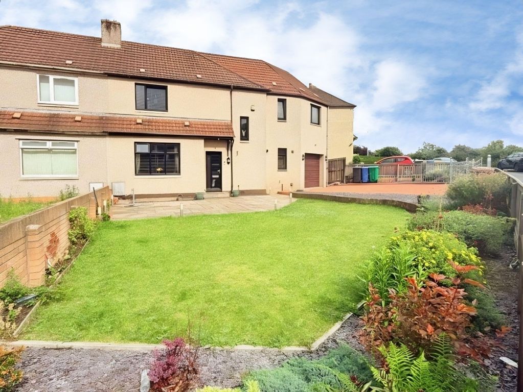 Property photo 2 of 31