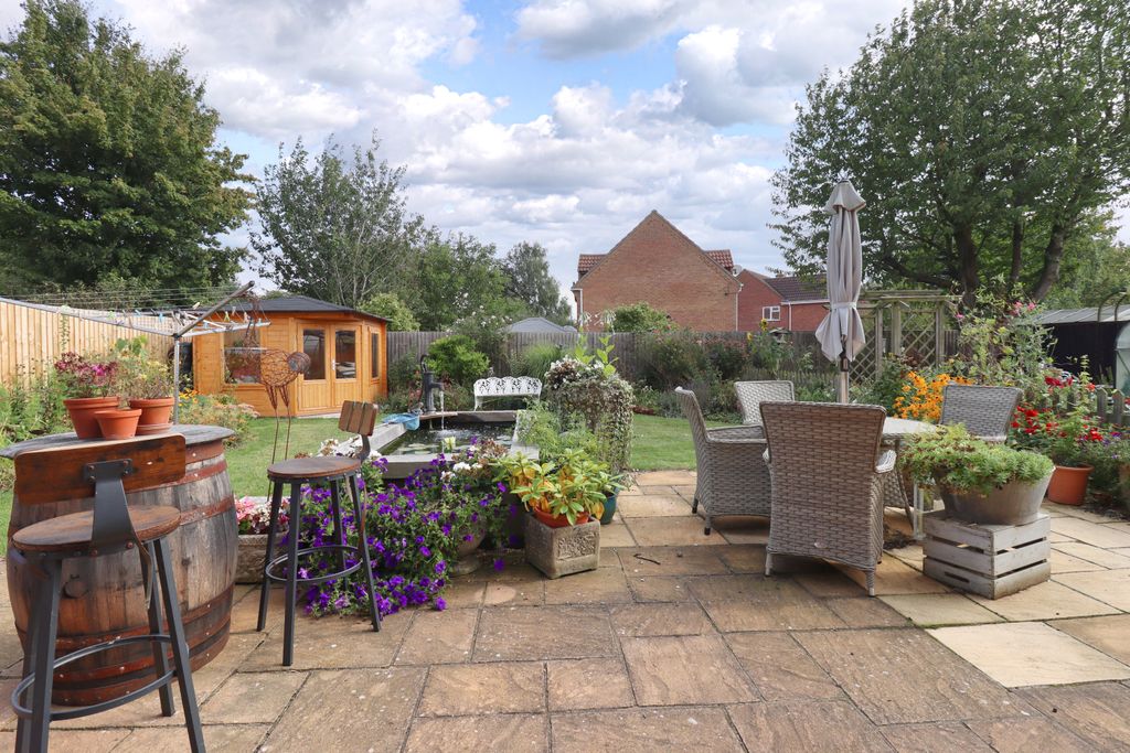Additional image 18 of 5 bed detached house for saleCarlisle Gardens, Horncastle LN9