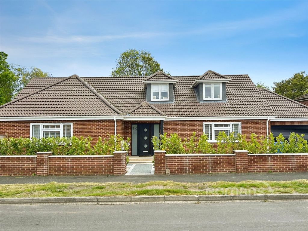 Property photo 1 of 25 Picture No. 22