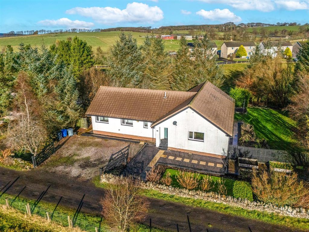 Property photo 2 of 31 2-Front Of The Property.Jpg