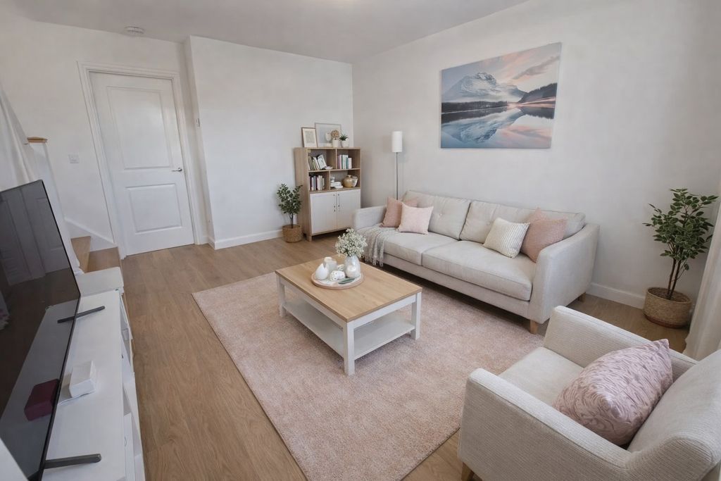 Property photo 3 of 10 4509984