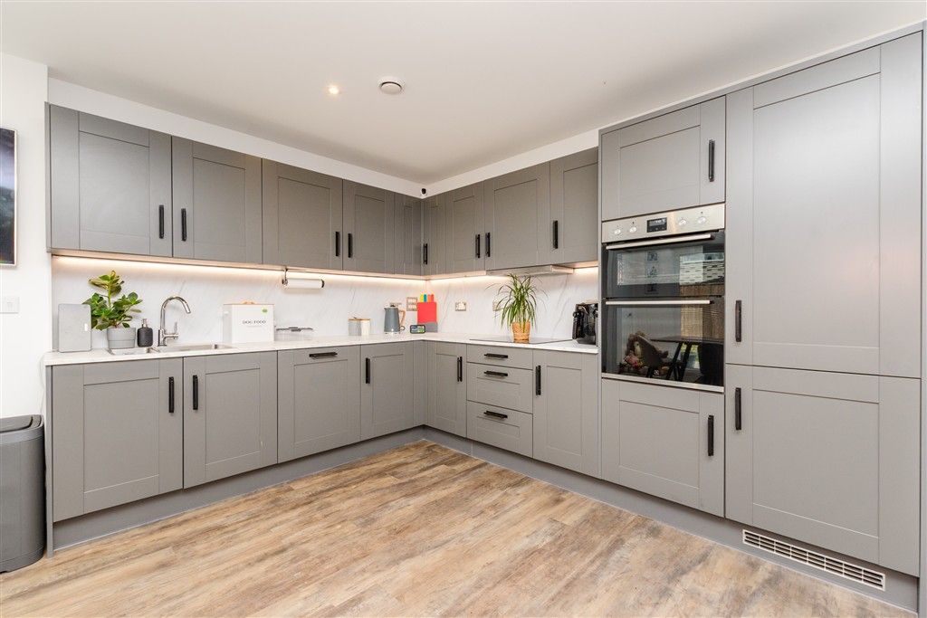 Property photo 1 of 13 Kitchen/Diner