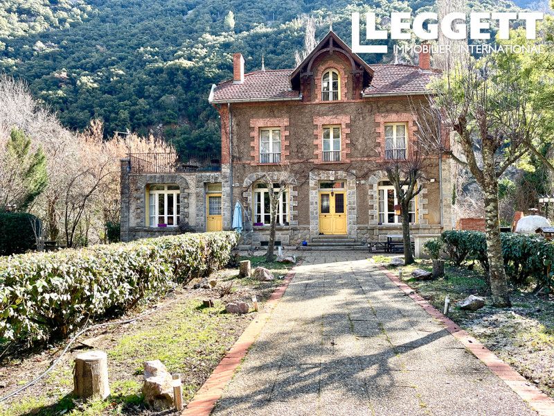 Property photo 2 of 10