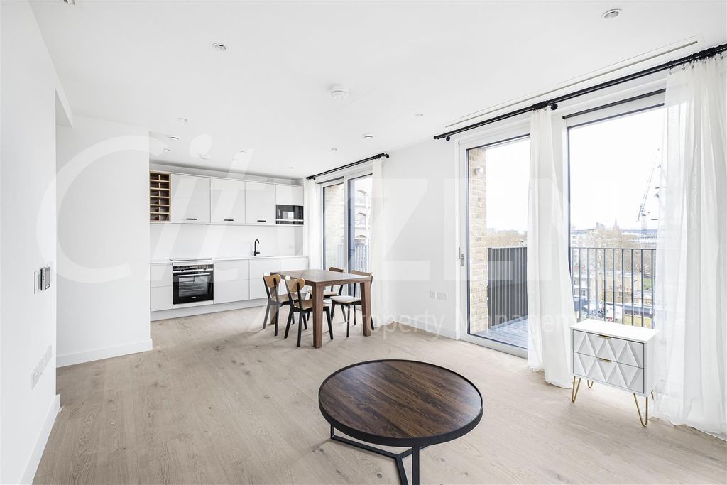Property photo 1 of 16 Reception Room