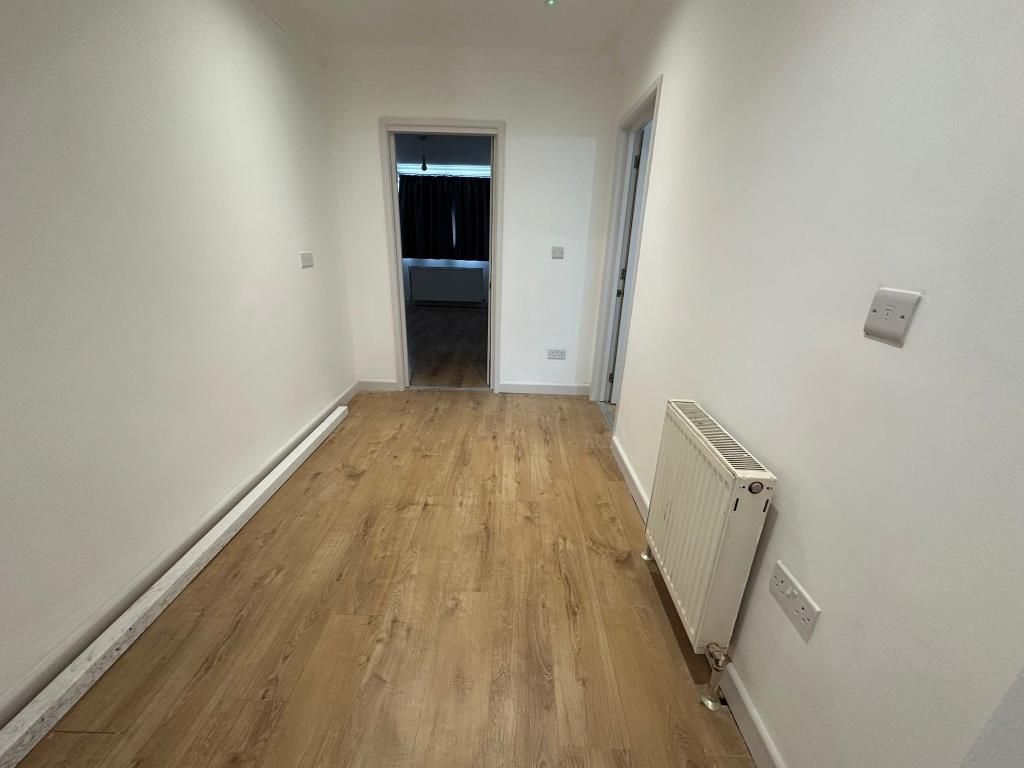 Property photo 3 of 13 Hallway