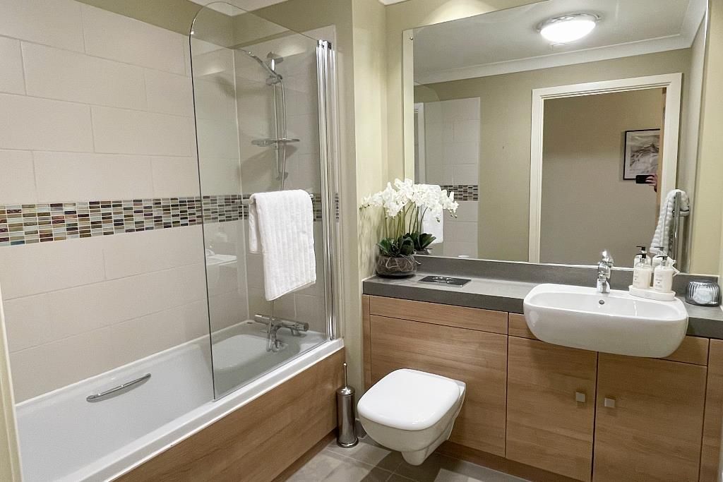 Property photo 3 of 5 Bathroom