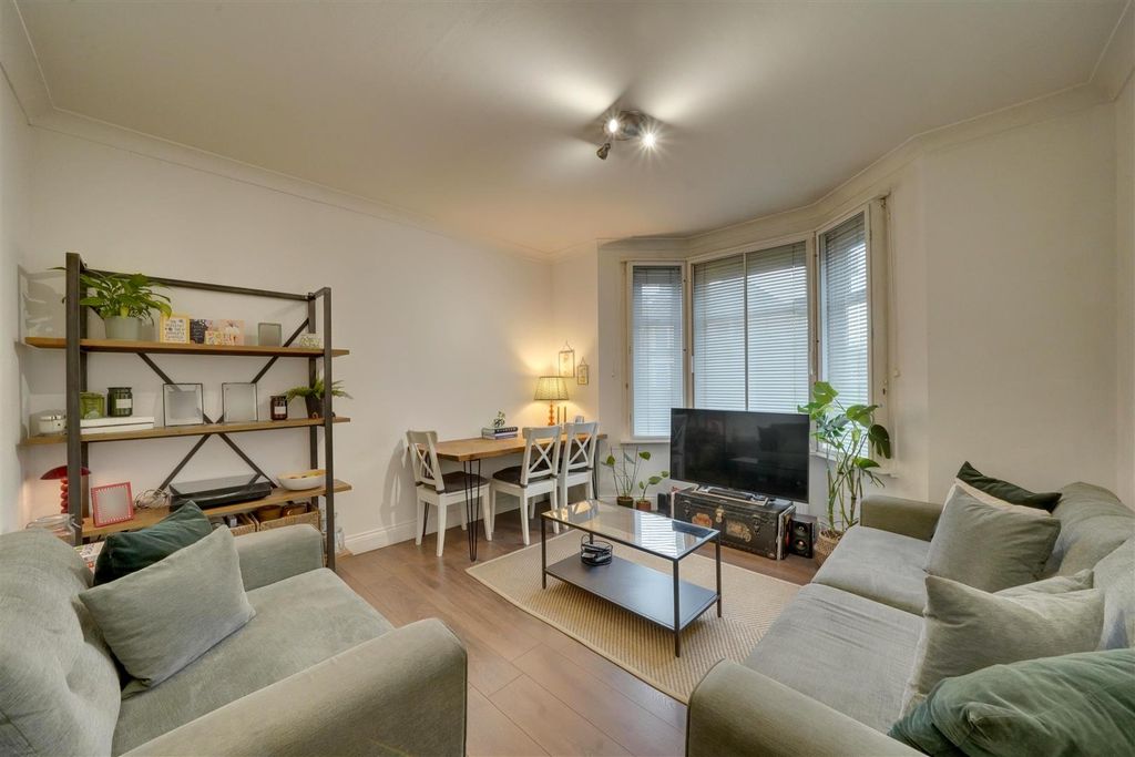 Property photo 1 of 10 Dsc09294-Dsc09298.Jpg