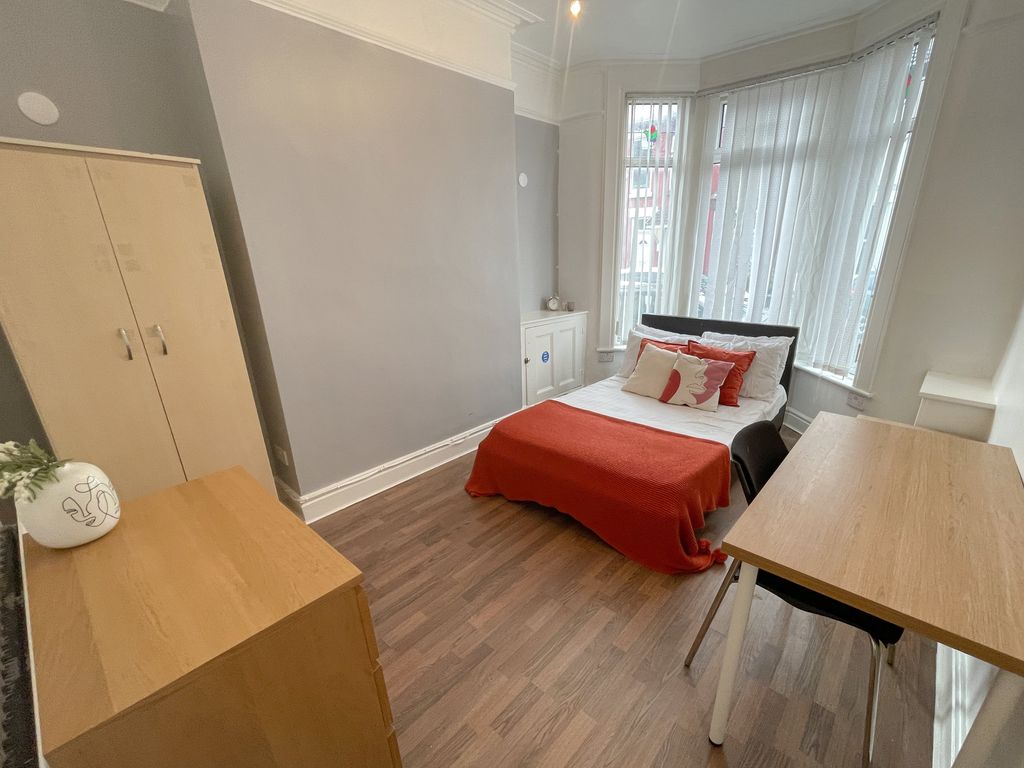 Property photo 2 of 6 18 Ingrow Road(2)