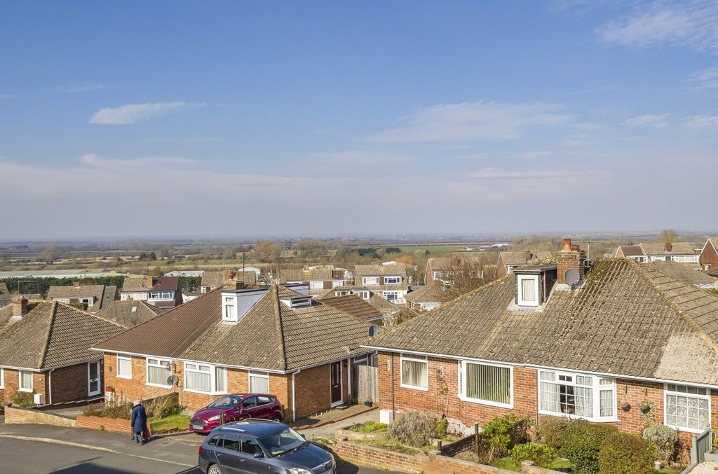 Property photo 3 of 15 Picture No. 03