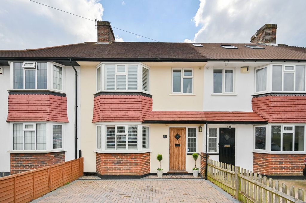Property photo 1 of 9
