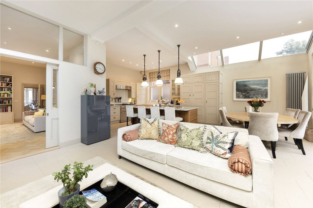 Property photo 1 of 13 Picture No. 11