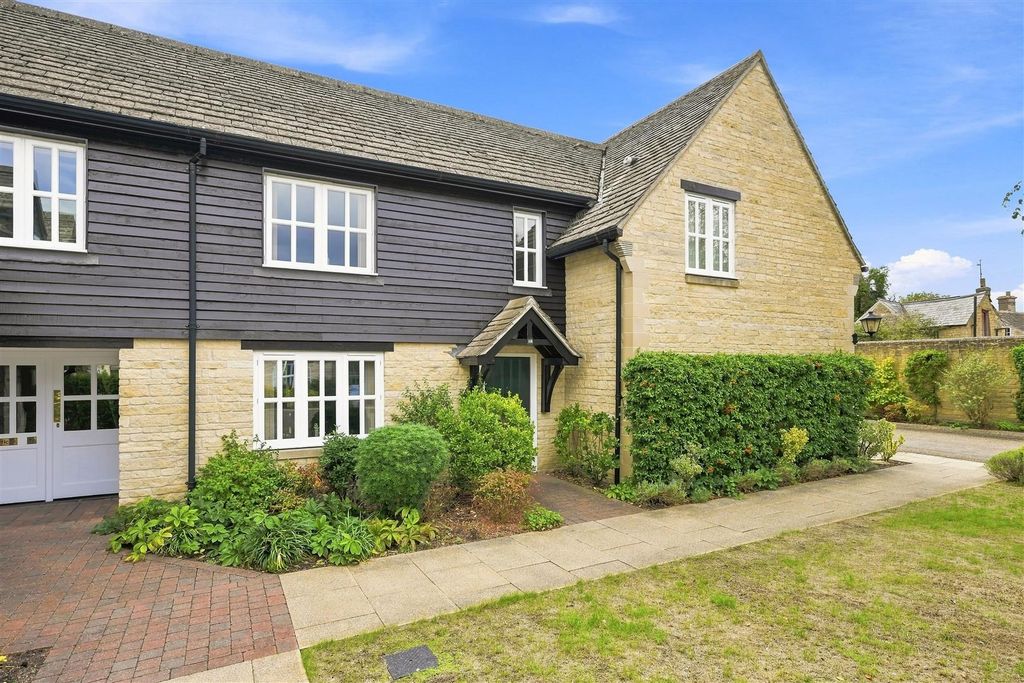 Property photo 1 of 18 18Carysfort-Close-Elton-Pe8 6Rw-Dsc_5335.Jpg