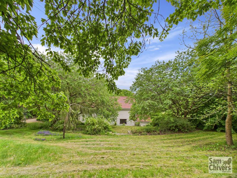 Property photo 3 of 32 Photo 18