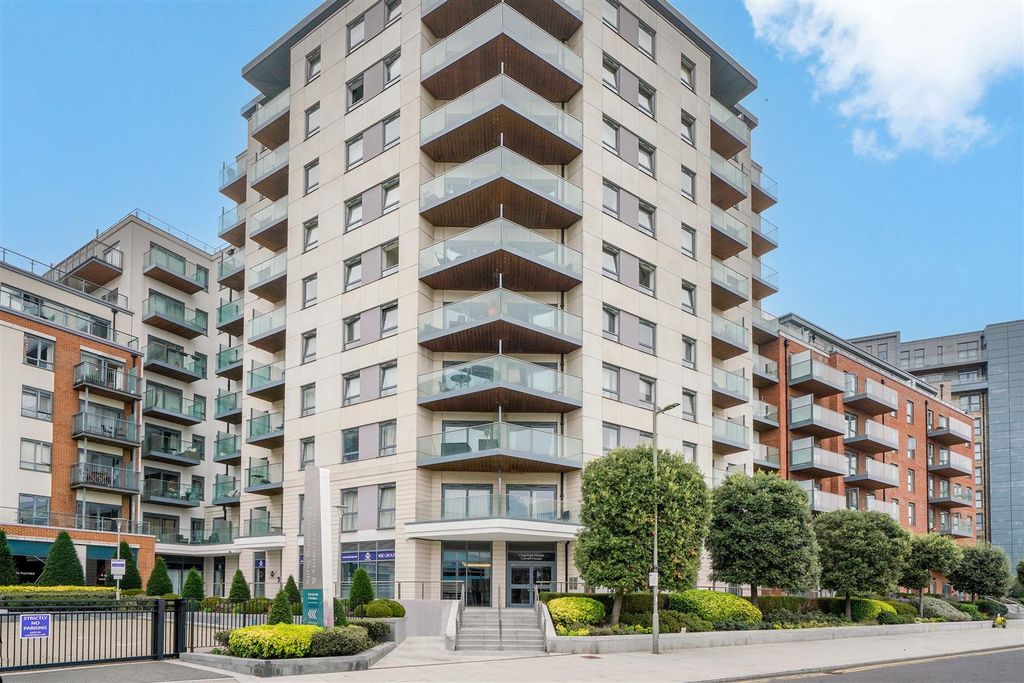 Property photo 2 of 14 Flat 31, Carvell House - Voajfmodcvk9K1Oyghdg.Jpg