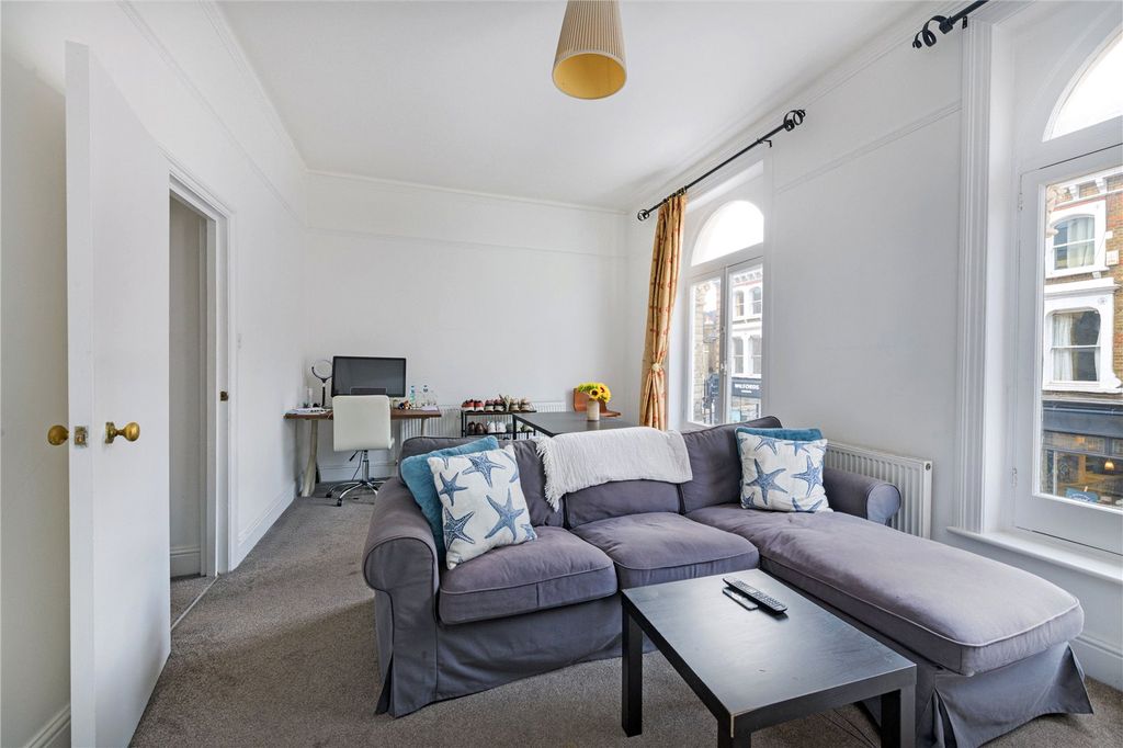 Property photo 3 of 9 Picture No. 20