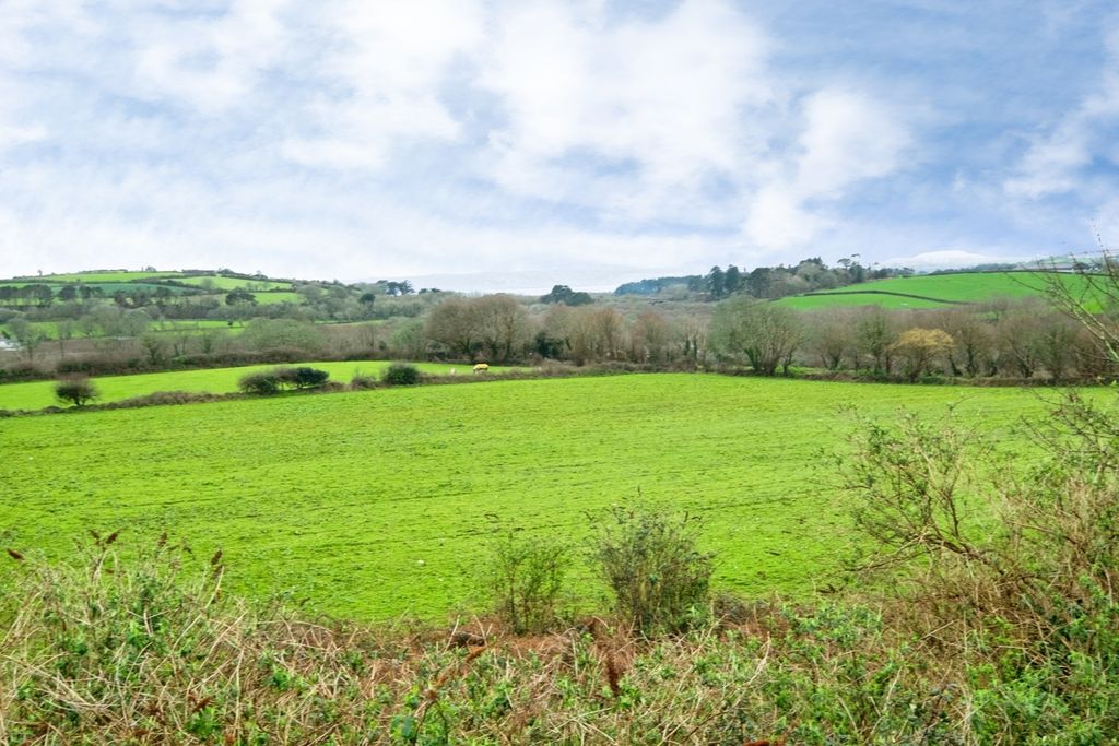 Property photo 3 of 14 Pbox-Img.Jpg