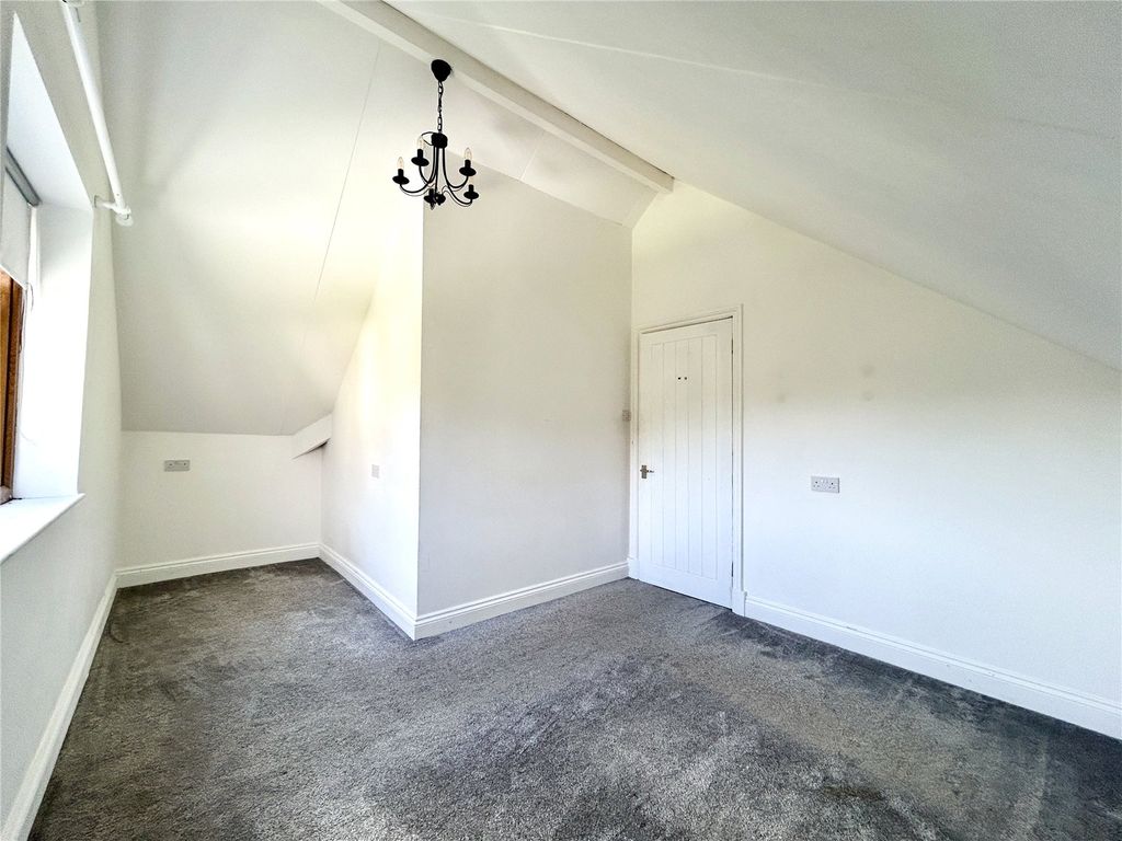 Additional image 12 of 8 bed detached house for saleCastle Hall Drive, Blackbridge, Milford Haven, Pembrokeshire SA73