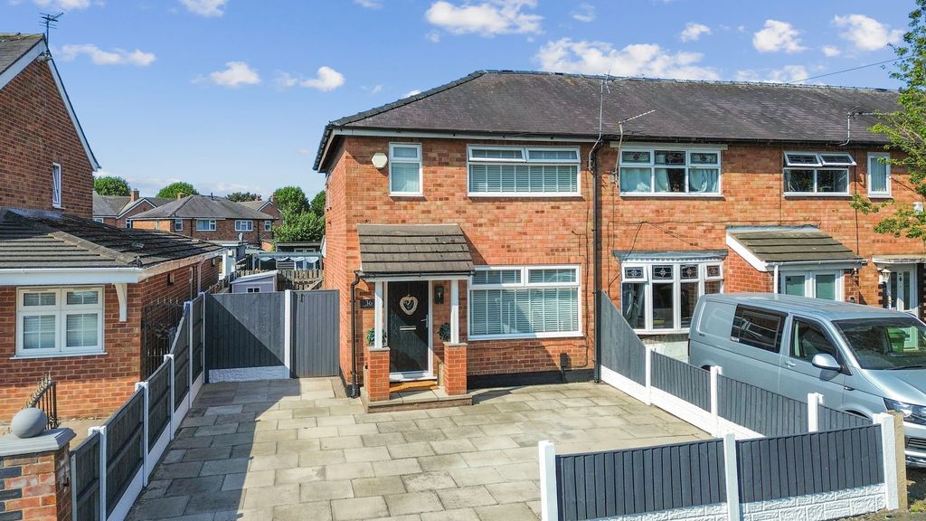 Property photo 1 of 37