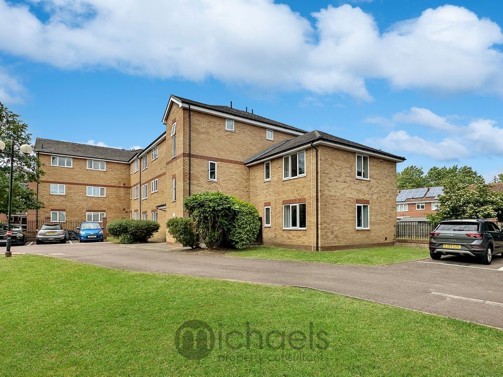 Property photo 2 of 14