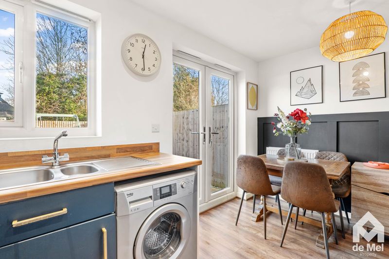 Property photo 3 of 11 Photo 6