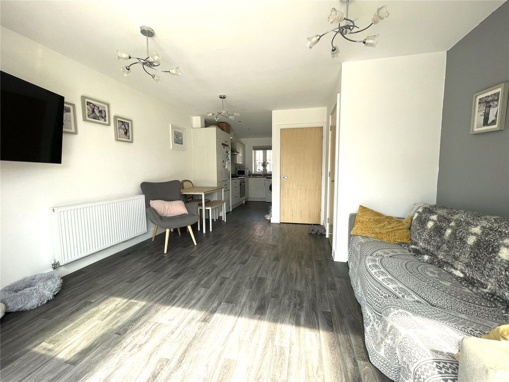 Property photo 3 of 9 Picture No. 09