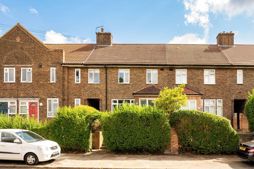 Property photo 2 of 9