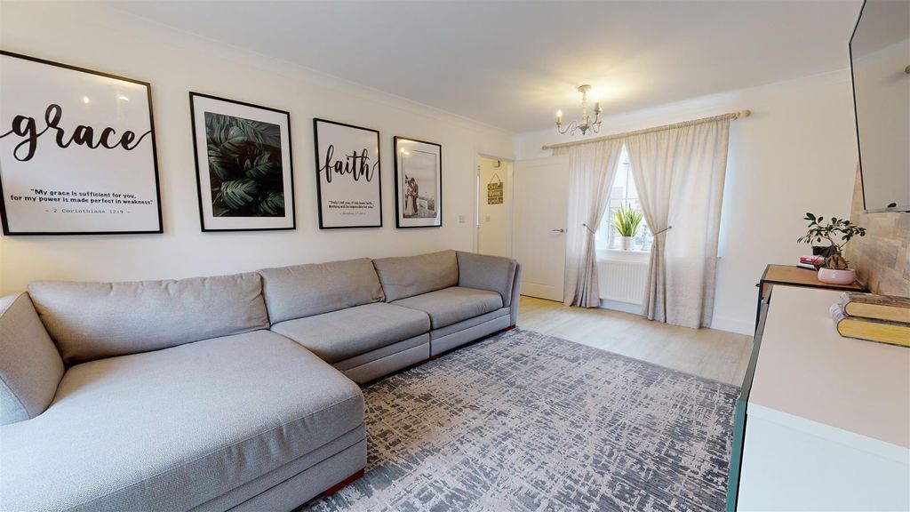 Property photo 3 of 13 Lounge 2.Jpg