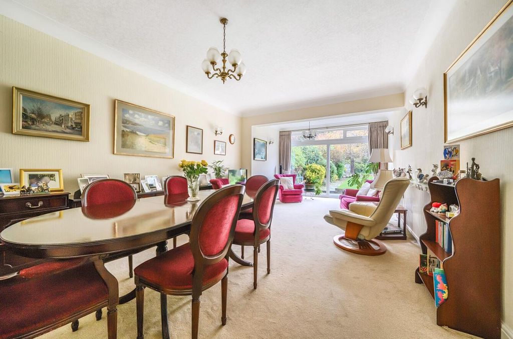 Property photo 3 of 20 1376905-7-691752E61F181.Jpg