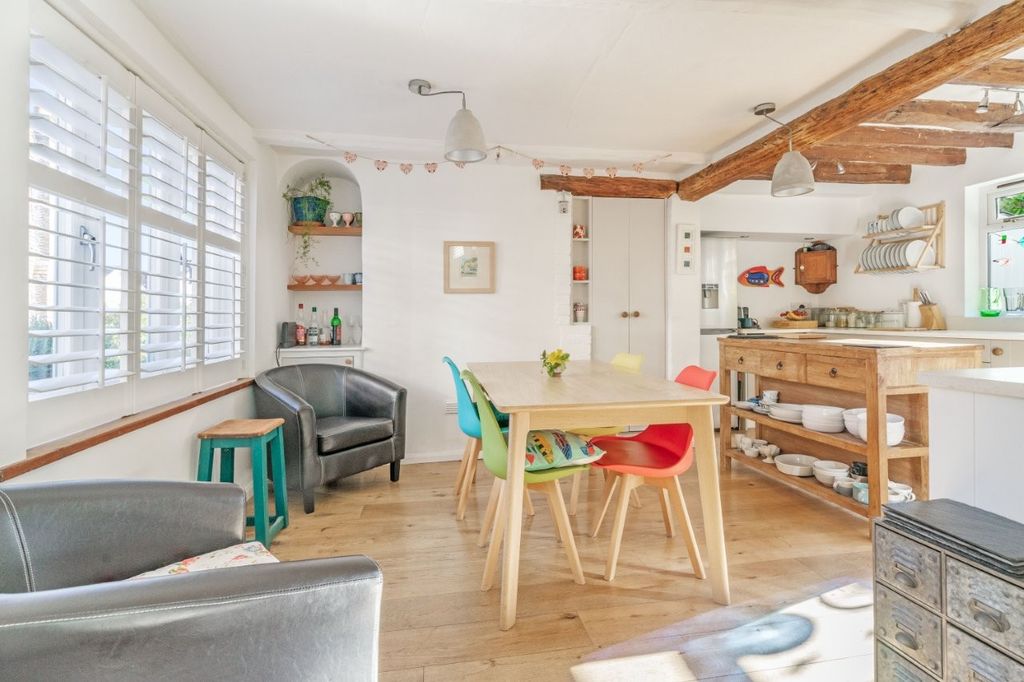 Property photo 2 of 14 Kitchen/Dining Room