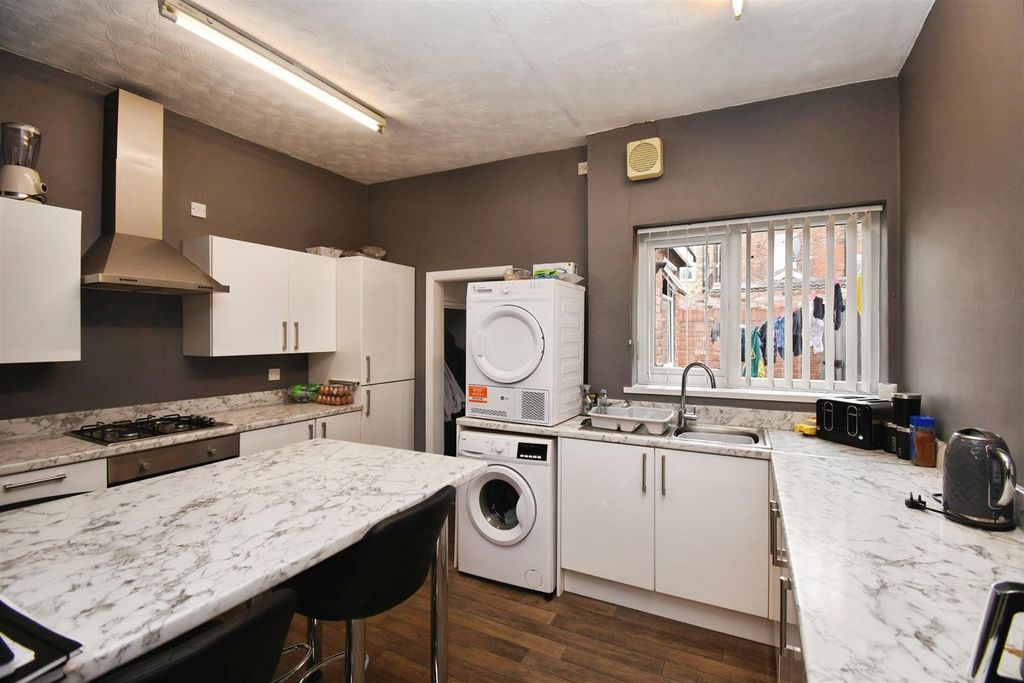 Property photo 3 of 13 Daba627c-U 20 2814 29.Jpg