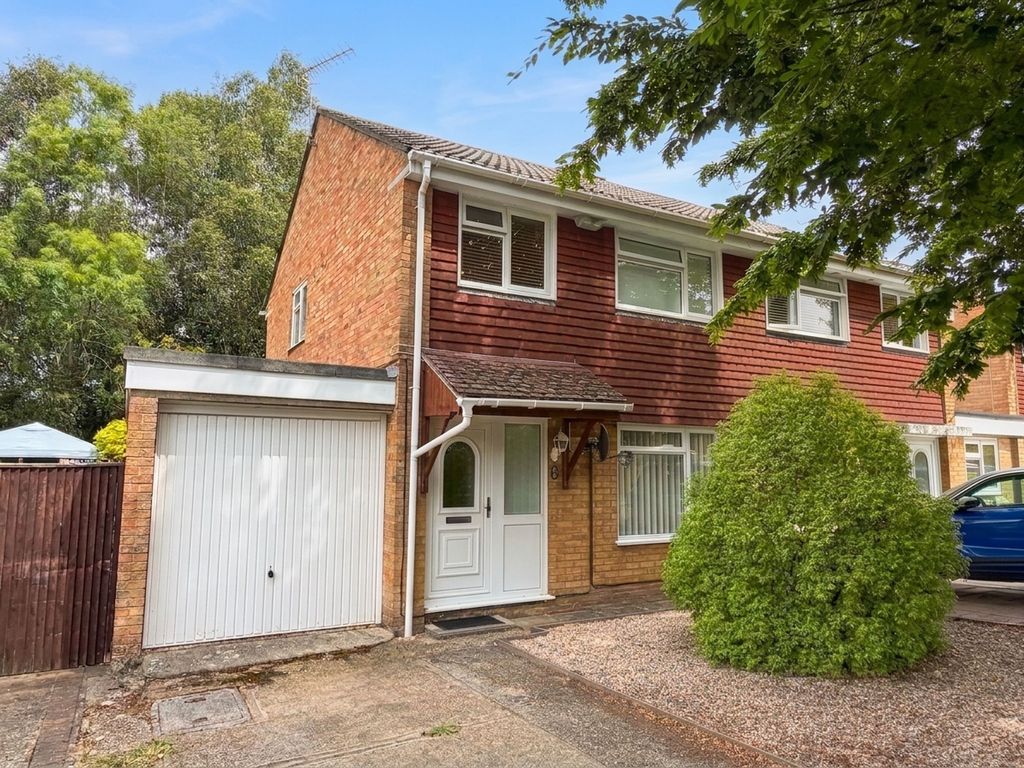 Property photo 1 of 12