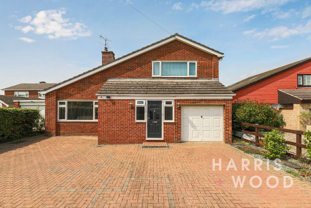 Property photo 1 of 36 3961601